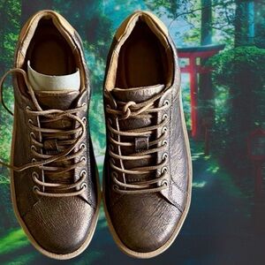 KORK-EASE MADDI METALLIC BRONZE LEATHER SNEAKER US 7 / EU 38